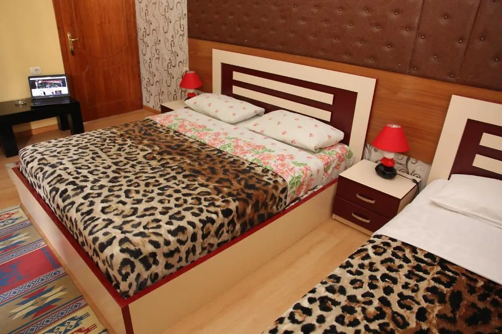 ***  Hotel Parlamenti Tirana Albania