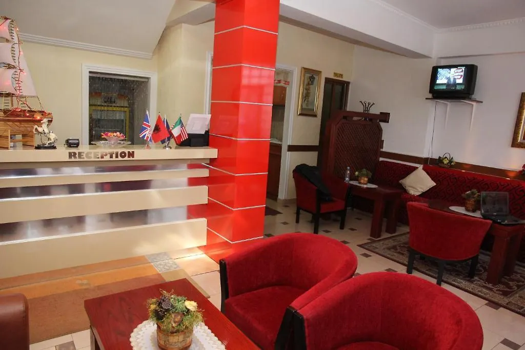 Hotel Parlamenti Tirana 3*,  Albania